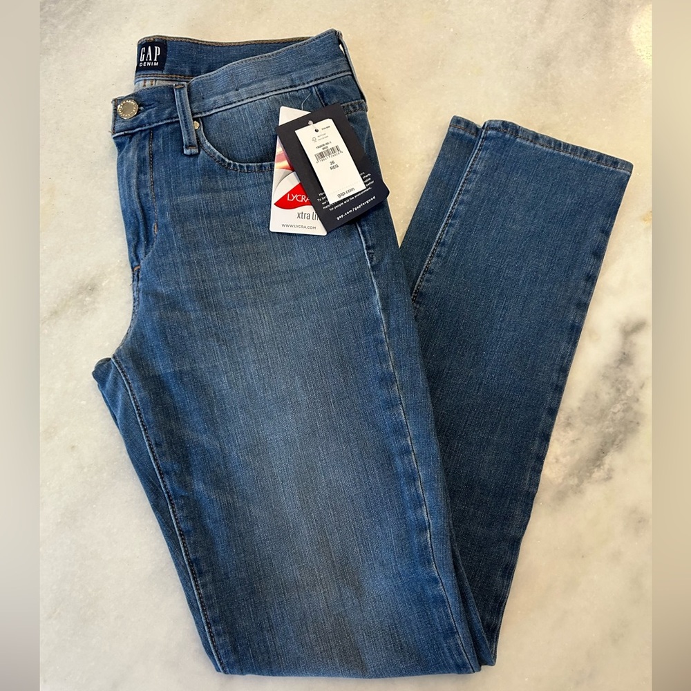 GAP True Skinny Super Slimming Jeans NWT 26 Reg